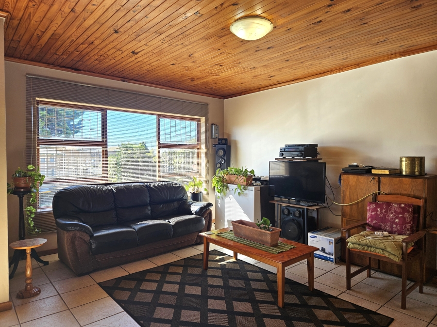 3 Bedroom Property for Sale in Noorsekloof Eastern Cape
